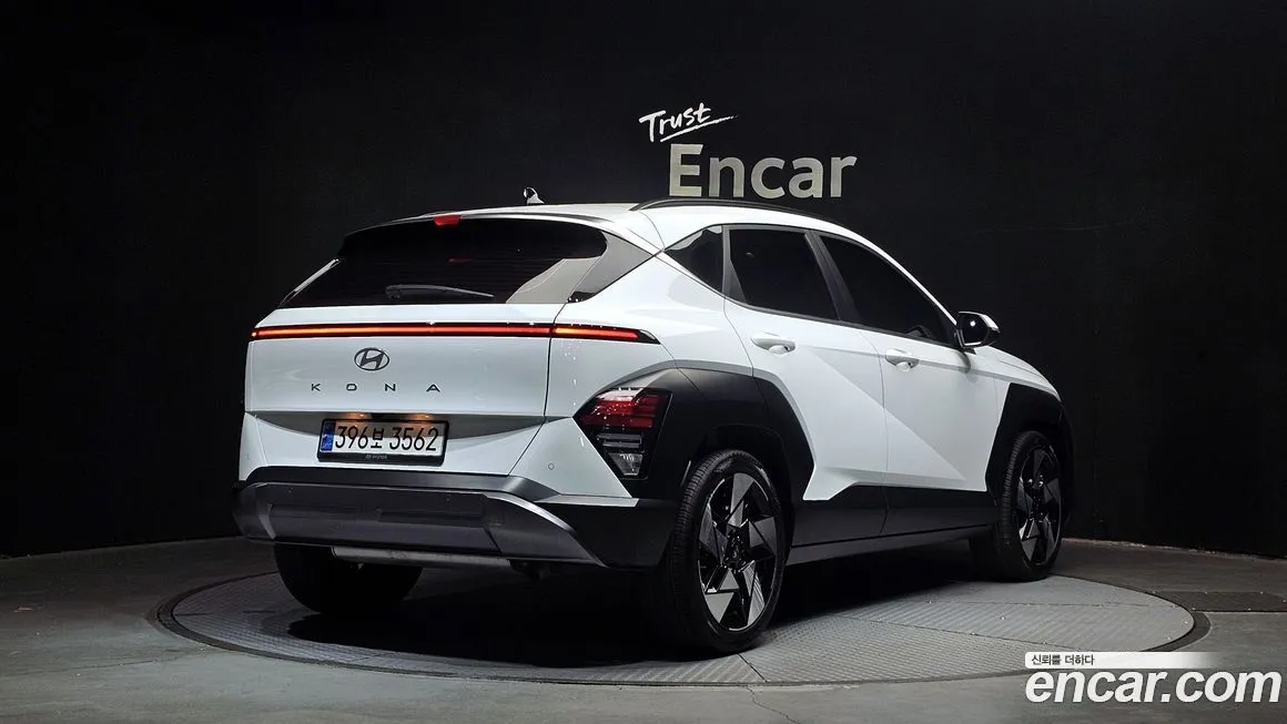 Hyundai Kona — фото 2