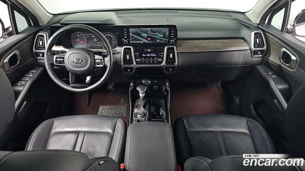 Kia Sorento — фото 7