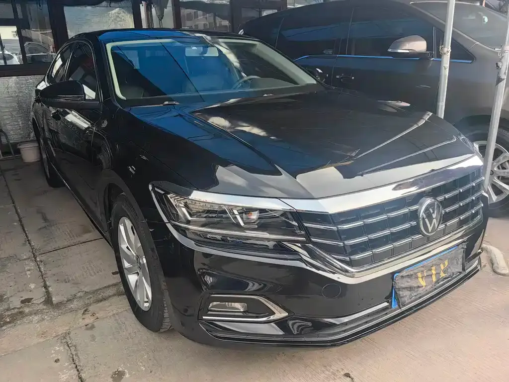 Volkswagen Passat — фото 3