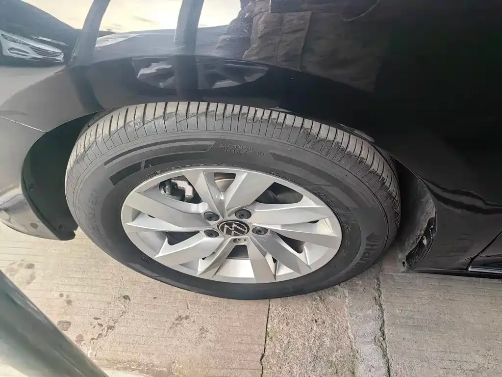 Volkswagen Passat — фото 4