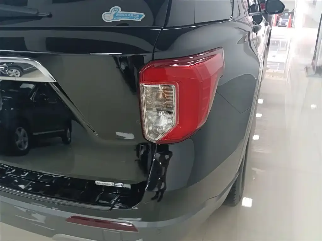 Ford Explorer 2021 из CN, фото 8