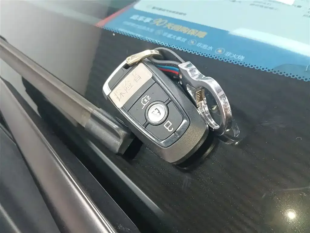 Ford Explorer 2021 из CN, фото 9