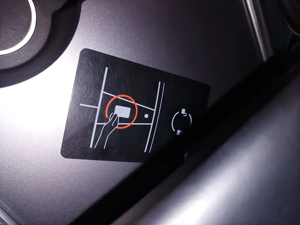 Tesla Model Y 2023 из CN, фото 9