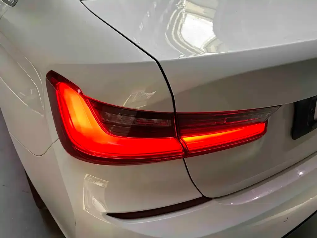 BMW 3 Series — фото 8