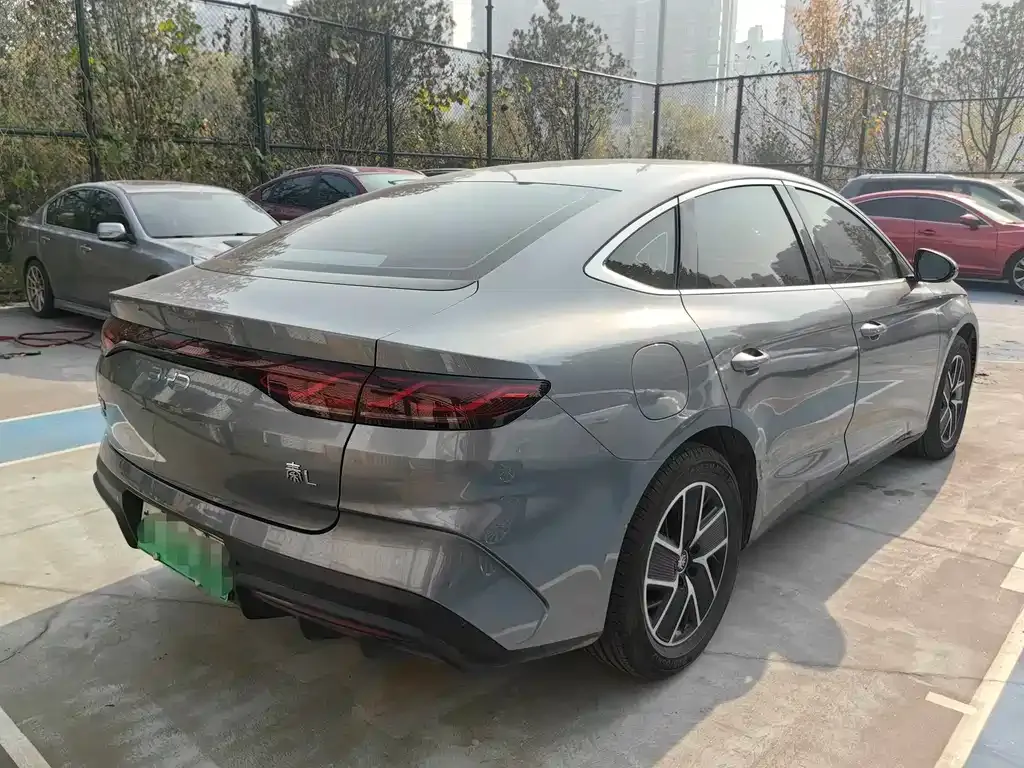 BYD Qin L 2024 из CN, фото 3