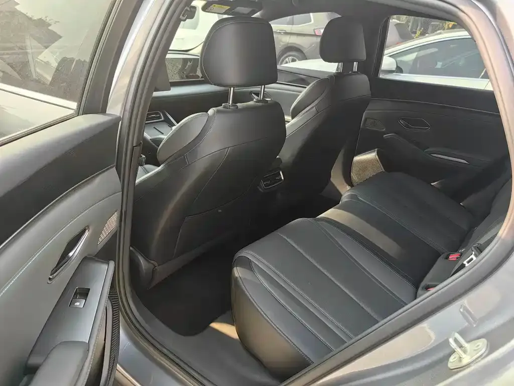 BYD Qin L 2024 из CN, фото 8