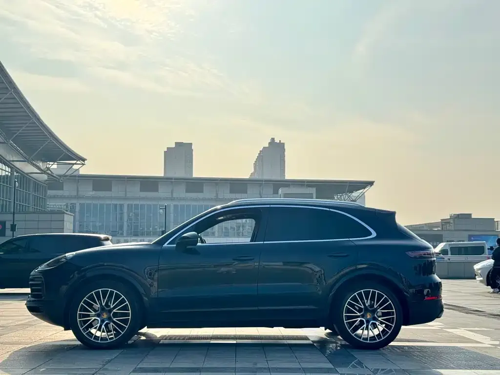 Porsche Cayenne 2022 из CN, фото 2