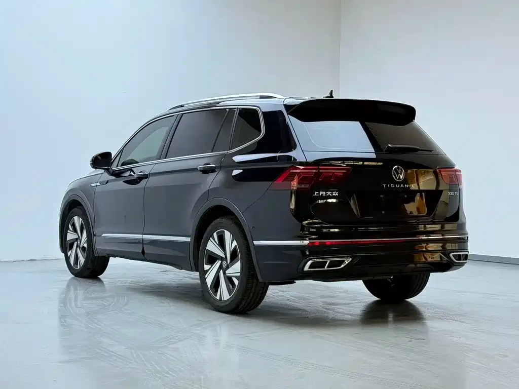 Volkswagen Tiguan L 2023 из CN, фото 3