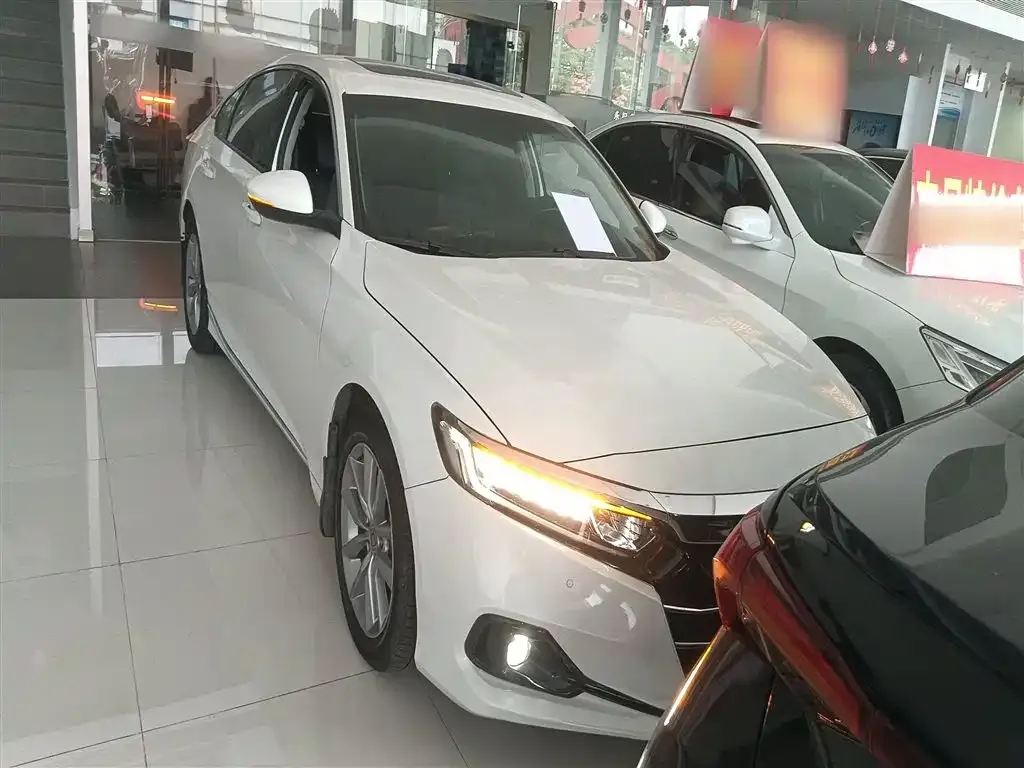 Honda Accord 2021 из CN, фото 3