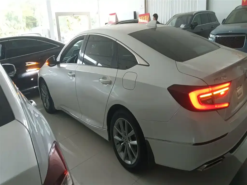 Honda Accord 2021 из CN, фото 5