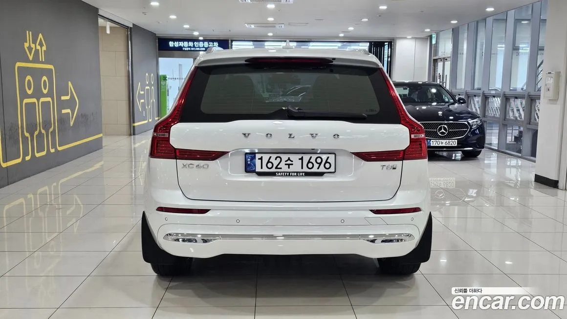 Volvo XC60 2025 из KR, фото 4