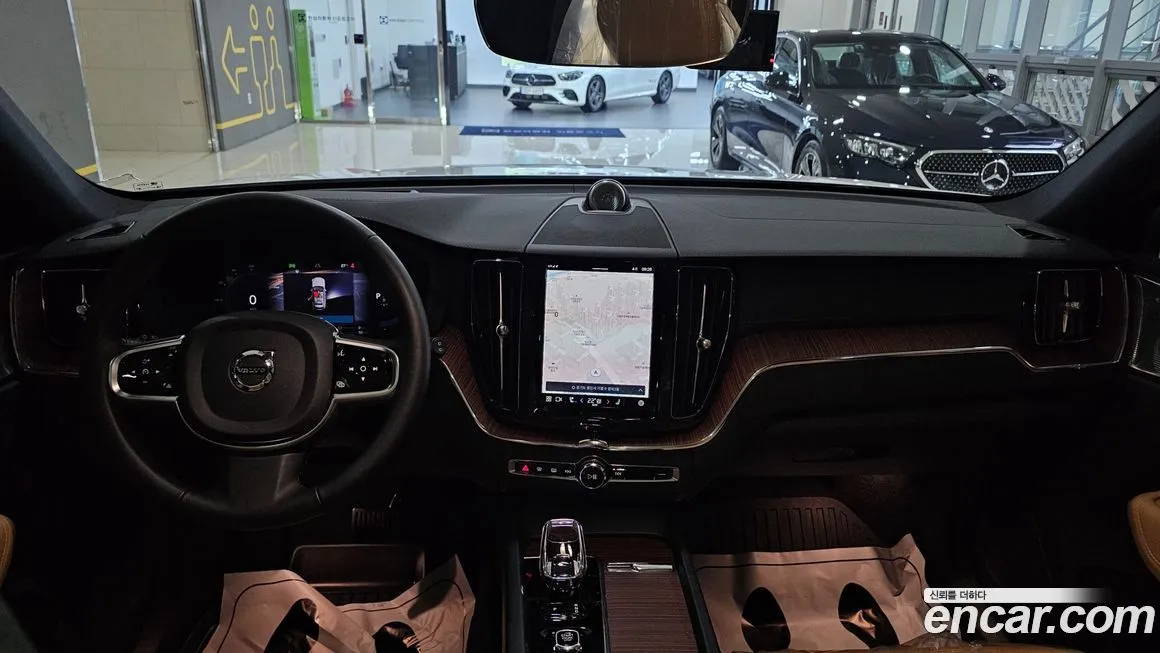 Volvo XC60 2025 из KR, фото 7