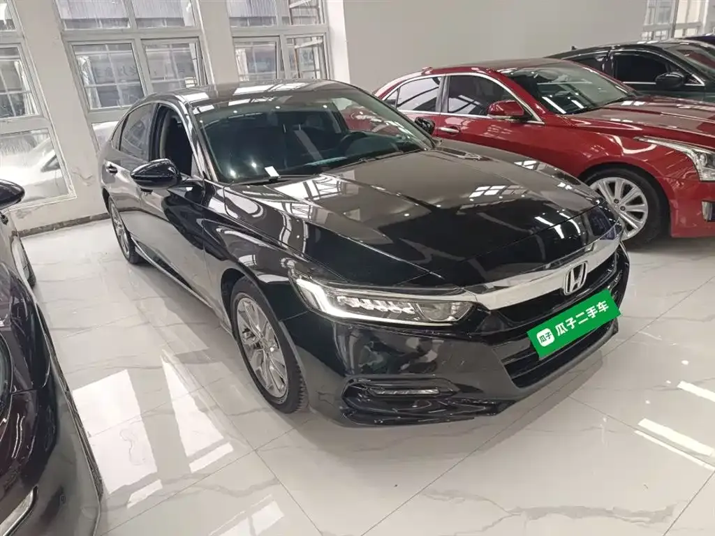 Honda Accord — фото 4