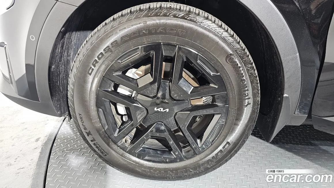 Kia Sorento — фото 5