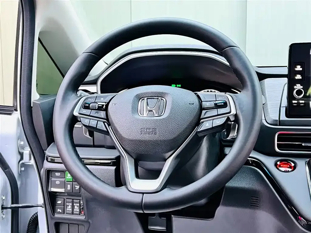 Honda Elysion — фото 10
