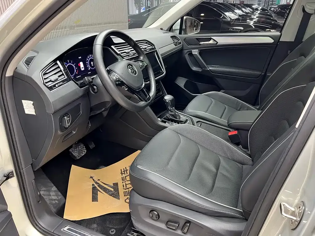 Volkswagen Tiguan L New Energy 2021 из CN, фото 10