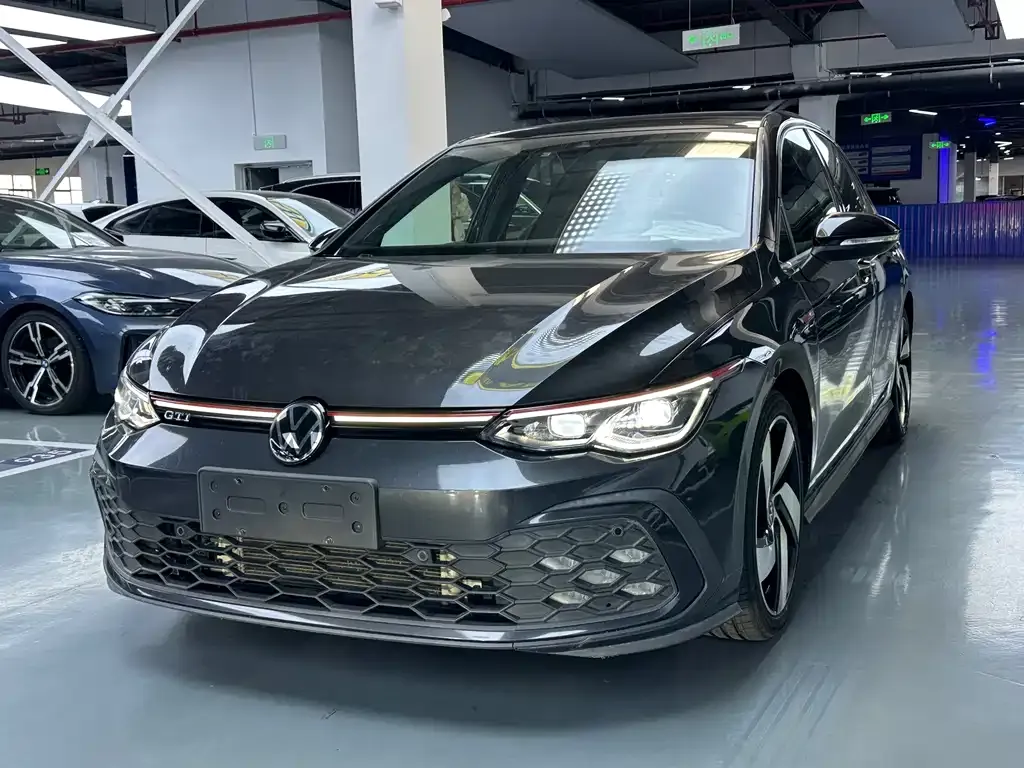 Volkswagen Golf GTI 2022 из CN, фото 1