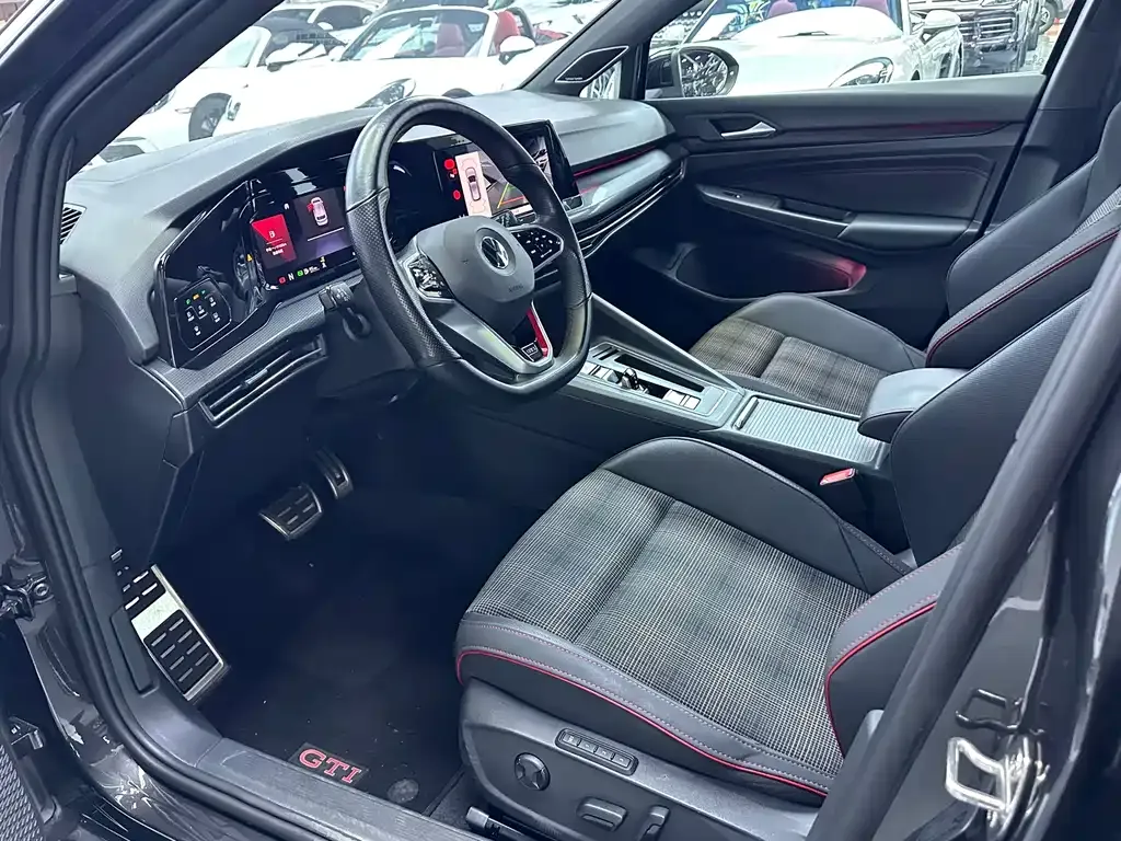 Volkswagen Golf GTI 2022 из CN, фото 5