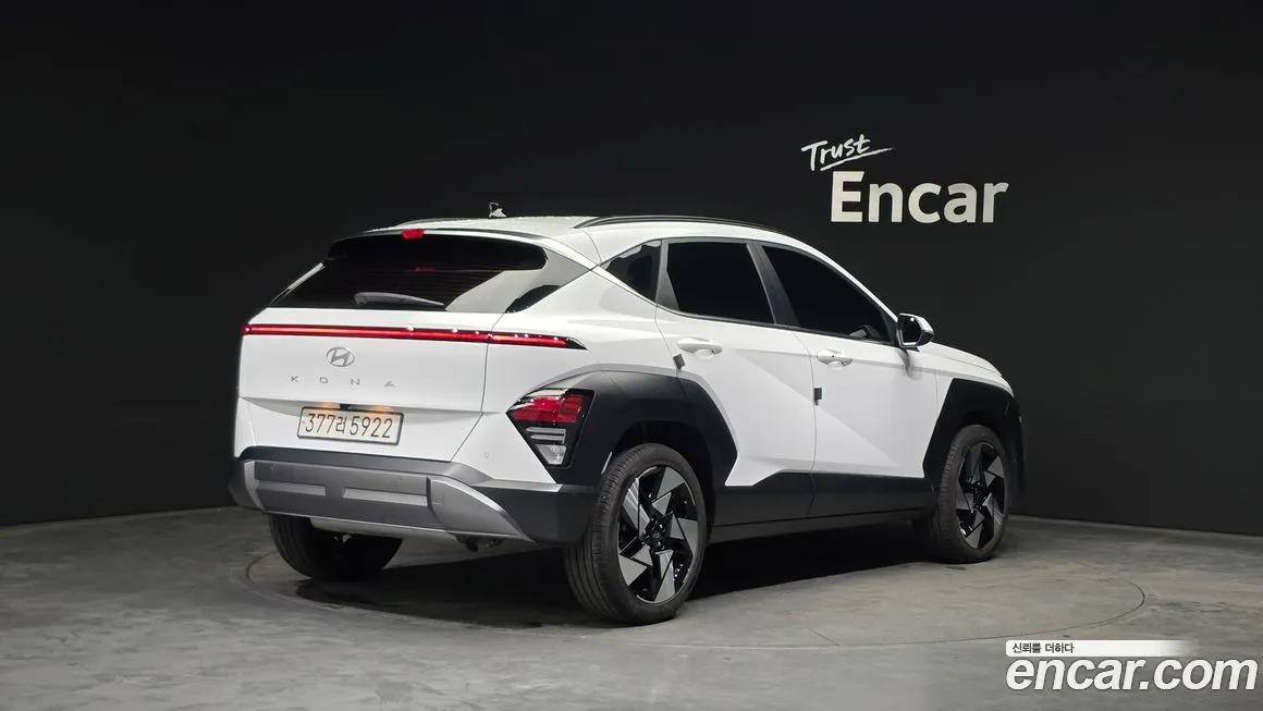 Hyundai Kona — фото 2