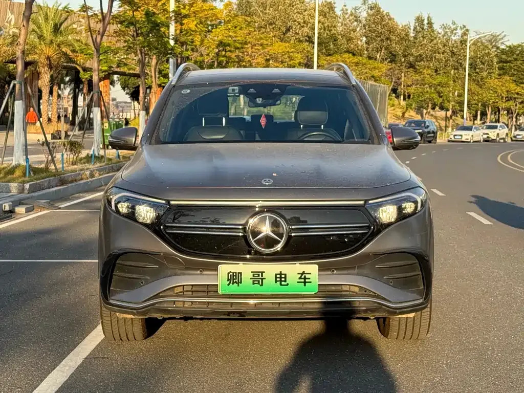 Mercedes-Benz EQB 2022 из CN, фото 2
