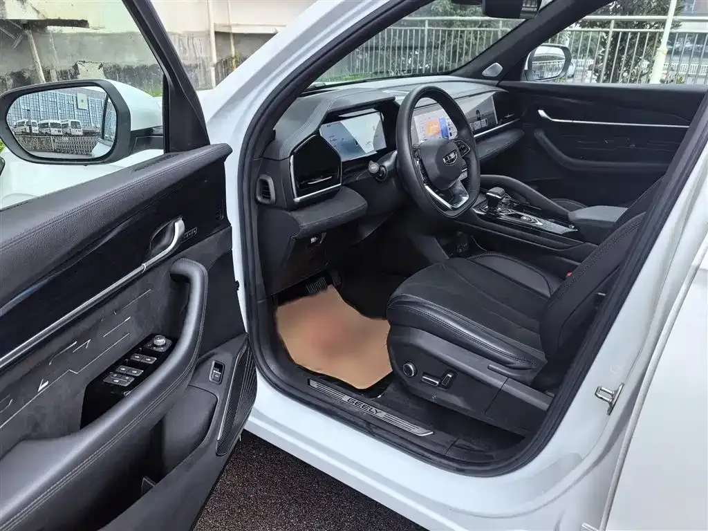 Geely Xingyue L 2024 из CN, фото 6