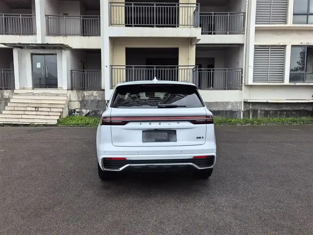 Geely Xingyue L 2024 из CN, фото 8