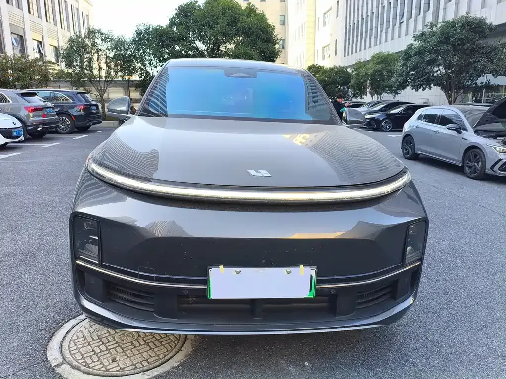 Li Auto L8 2024 из CN, фото 2