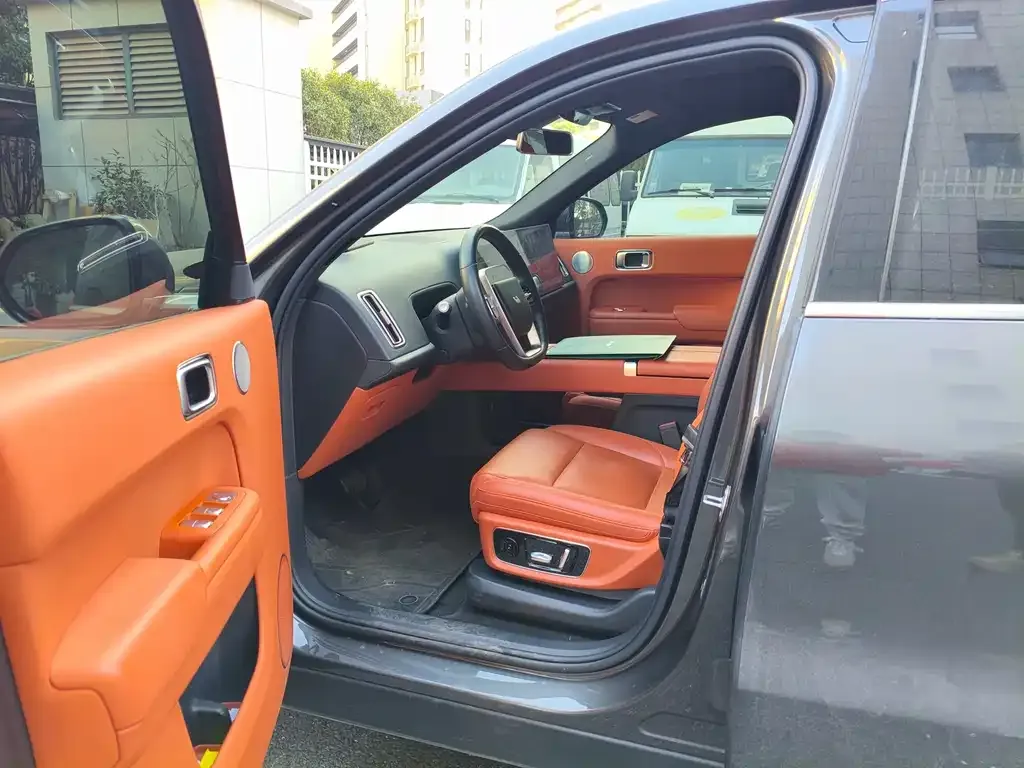 Li Auto L8 2024 из CN, фото 8