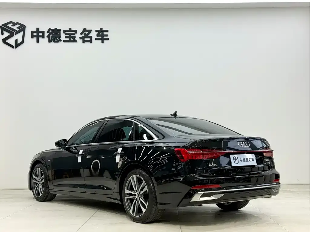Audi A6L — фото 4