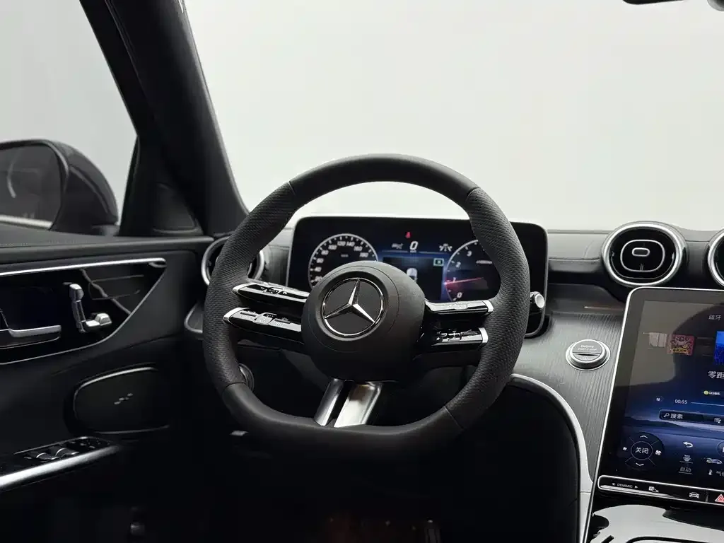 Mercedes-Benz C-Class — фото 6