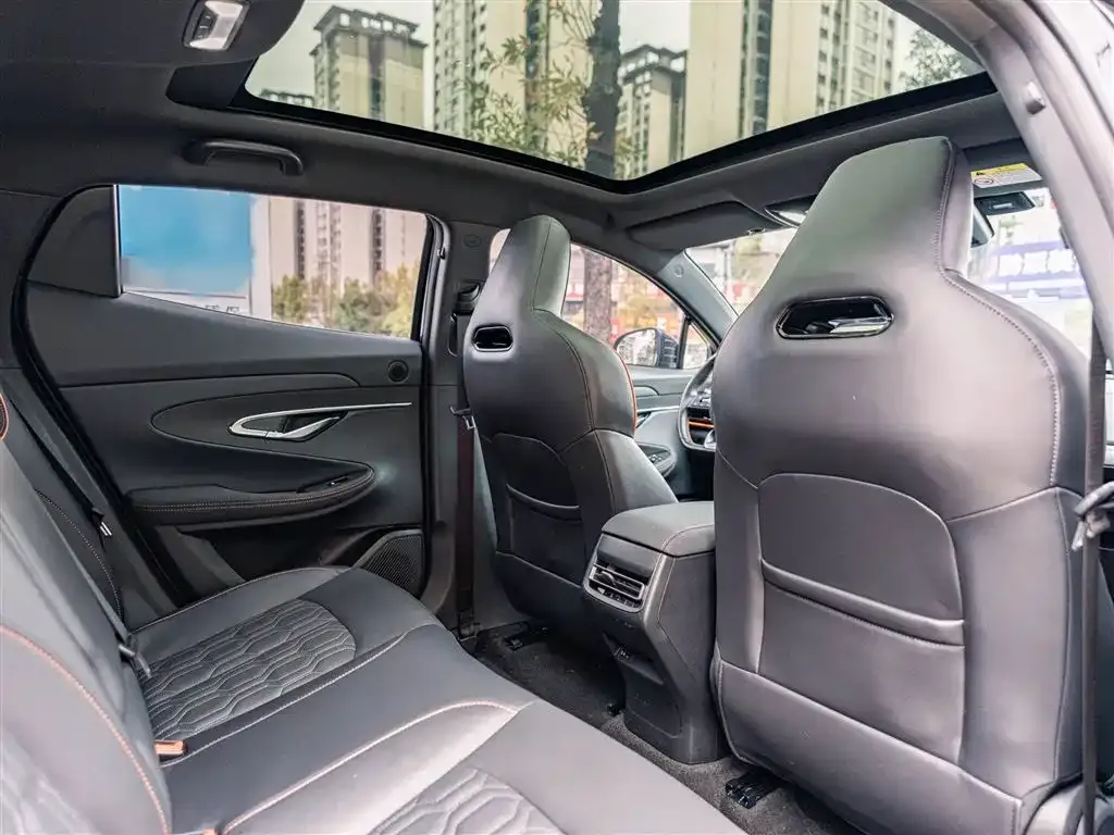 Changan UNI-T 2022 из CN, фото 2