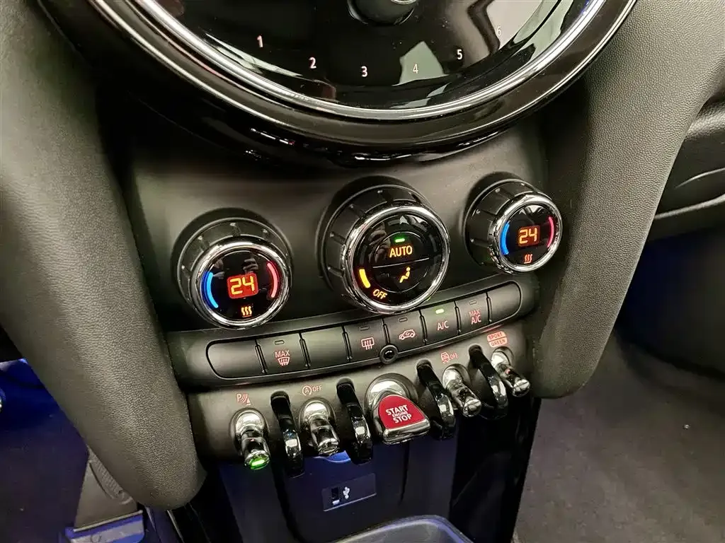 MINI Cooper (3-door) 2021 из CN, фото 10