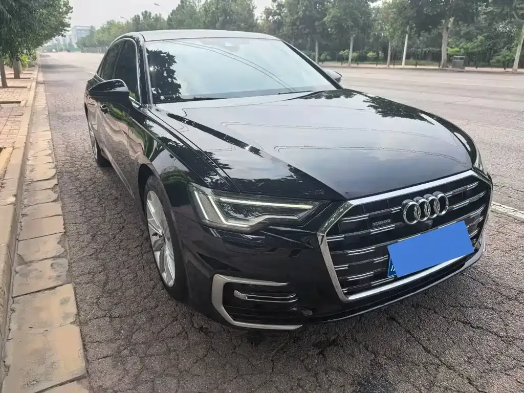 Audi A6L 2024 из CN, фото 2