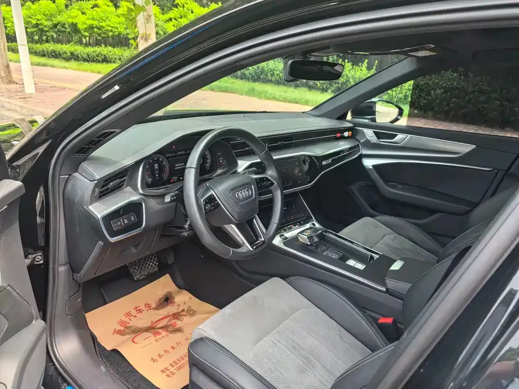 Audi A6L 2024 из CN, фото 6
