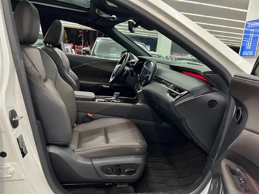 Lexus RX 2023 из CN, фото 6