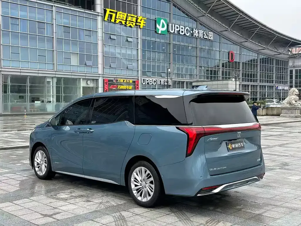 Buick Century 2024 из CN, фото 4