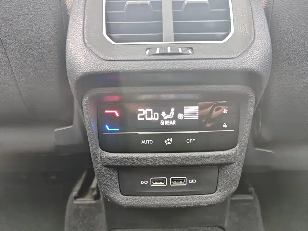 Volkswagen Tayron 2022 из CN, фото 10