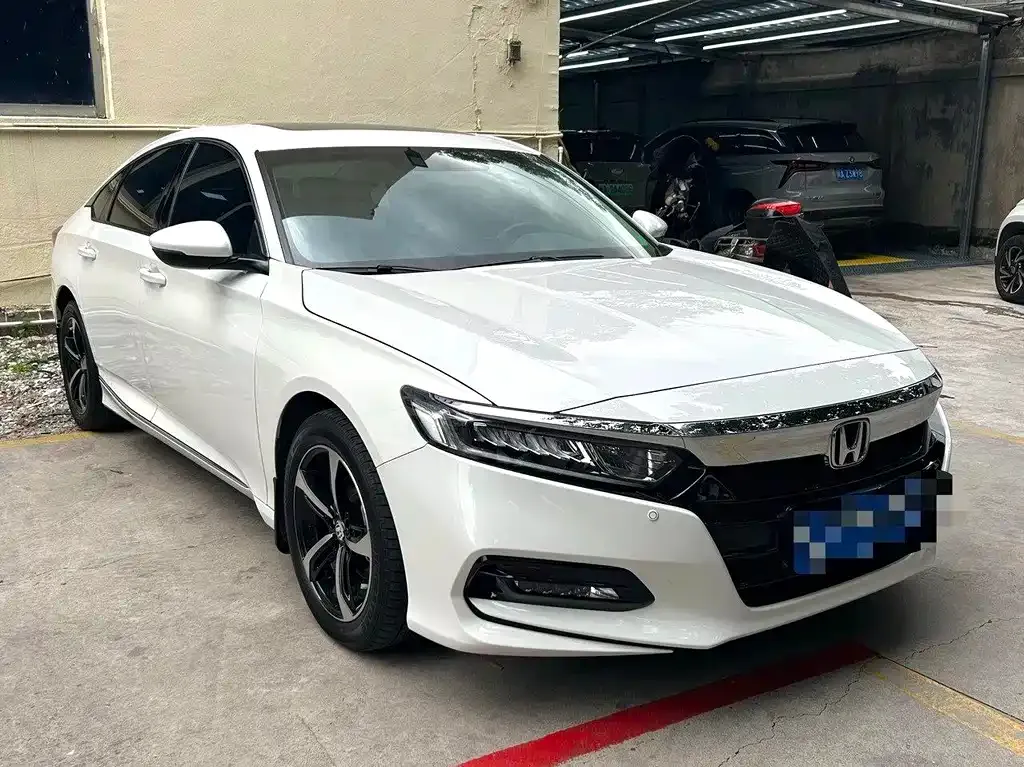 Honda Accord 2021 из CN, фото 3