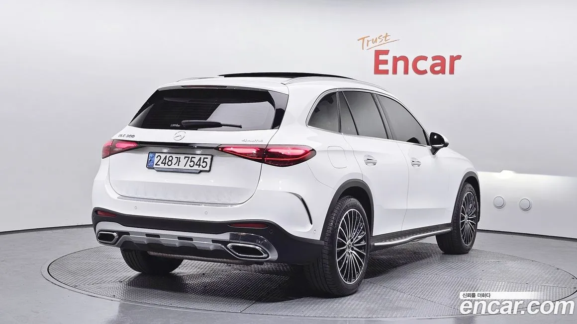 Mercedes-Benz GLC-Class 2023 из KR, фото 2