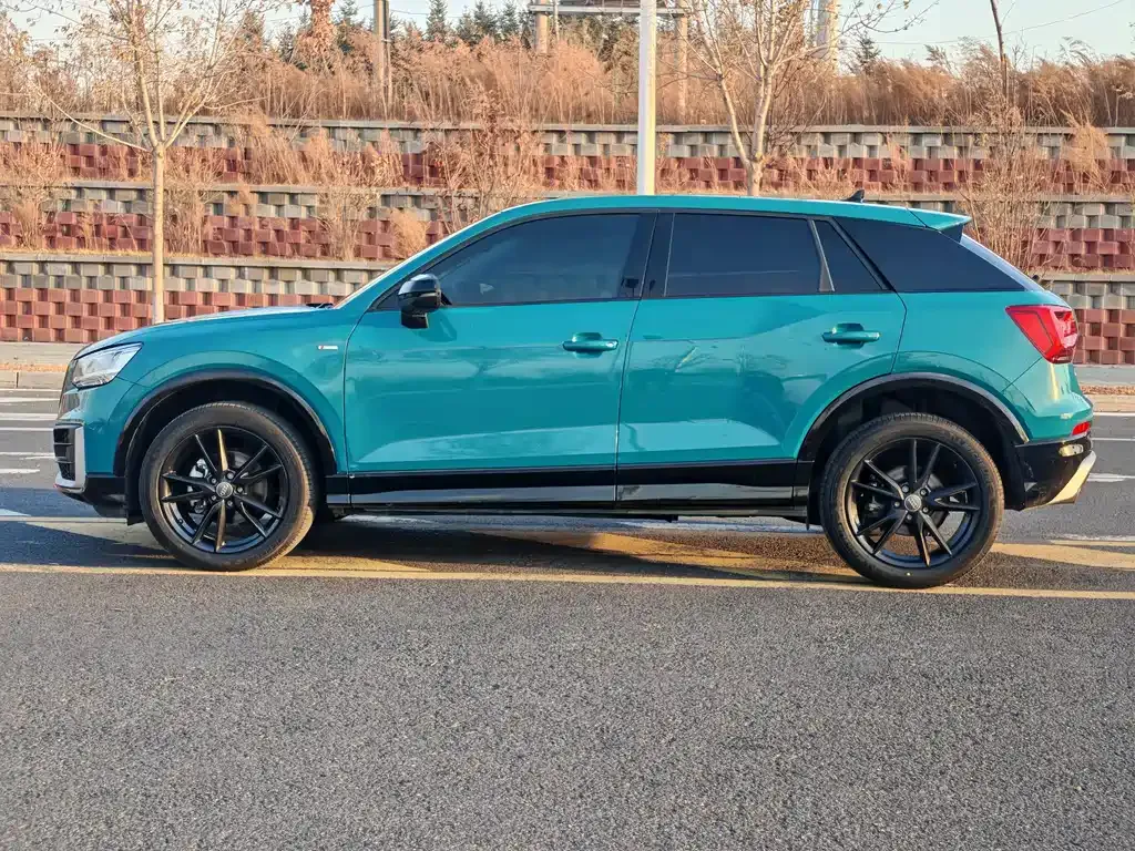 Audi Q2L 2021 из CN, фото 4