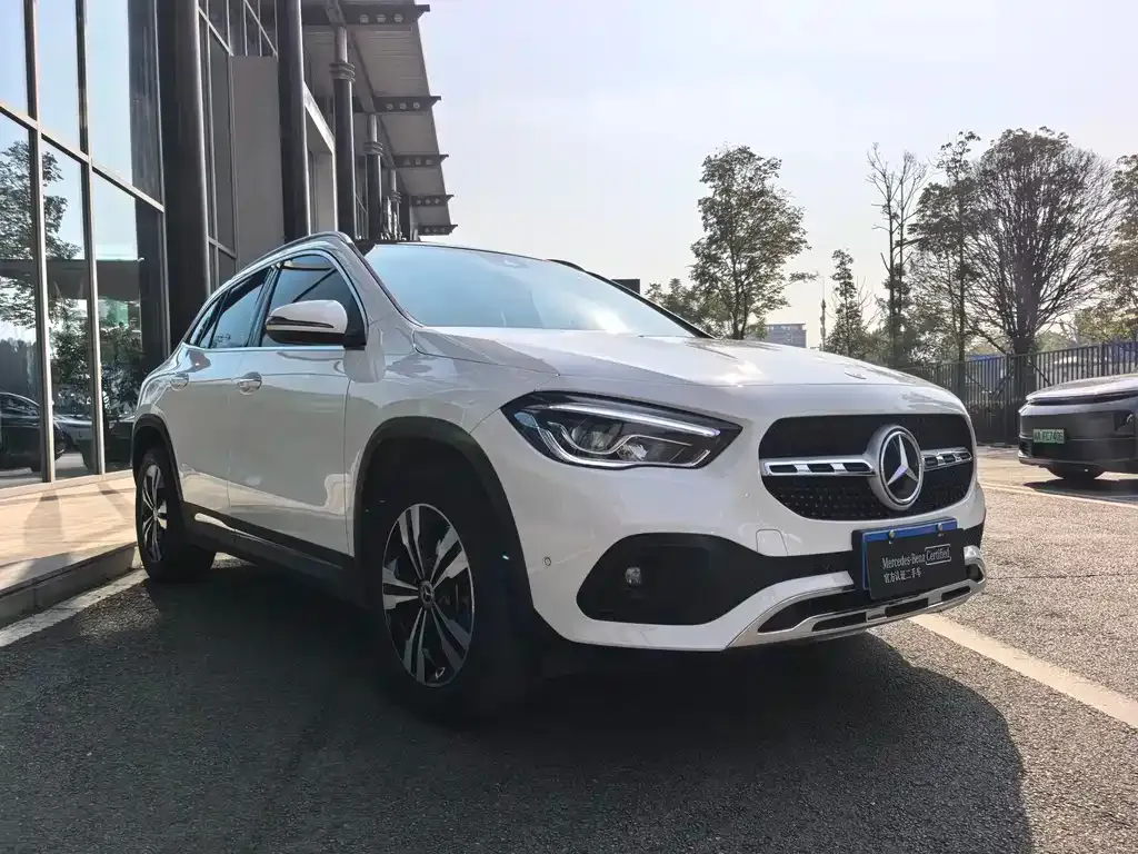 Mercedes-Benz GLA — фото 3