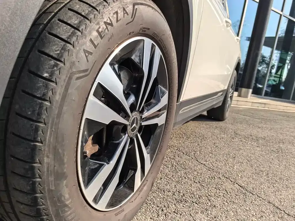 Mercedes-Benz GLA — фото 6