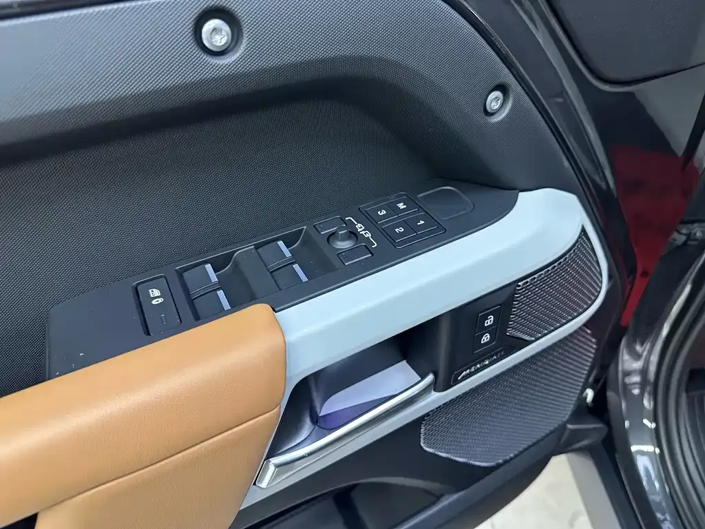 Land Rover Defender 2023 из CN, фото 10