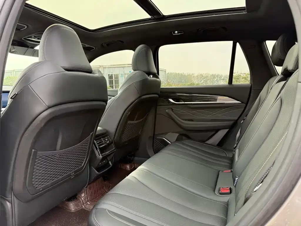 Geely Xingyue L 2025 из CN, фото 5
