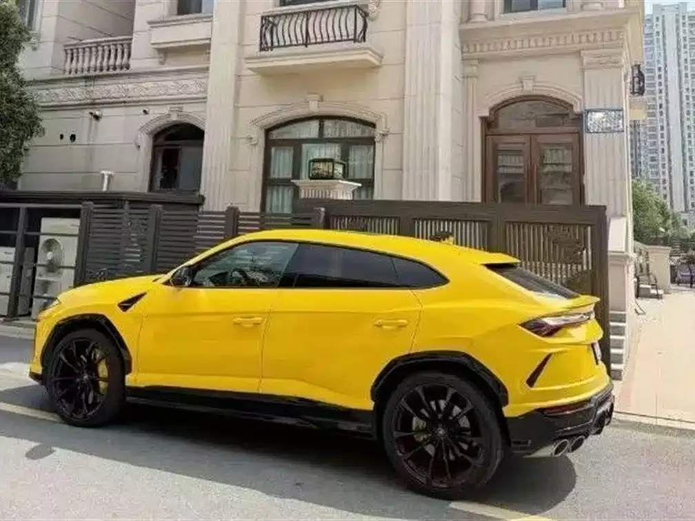 Lamborghini Urus — фото 7