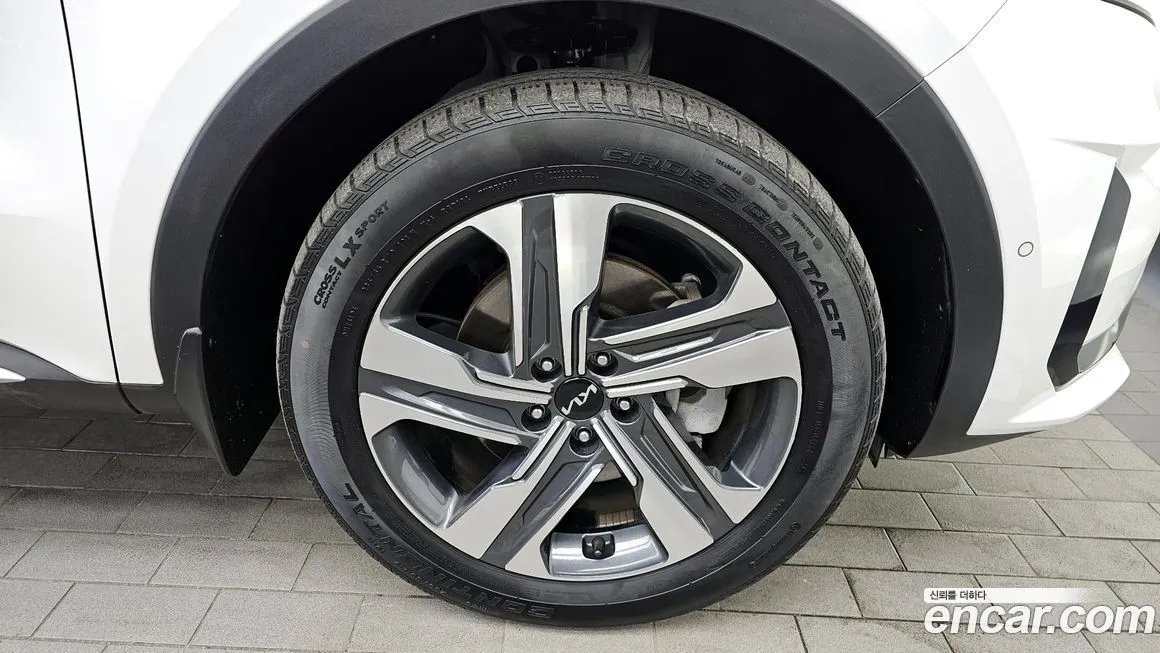 Kia Sorento — фото 5
