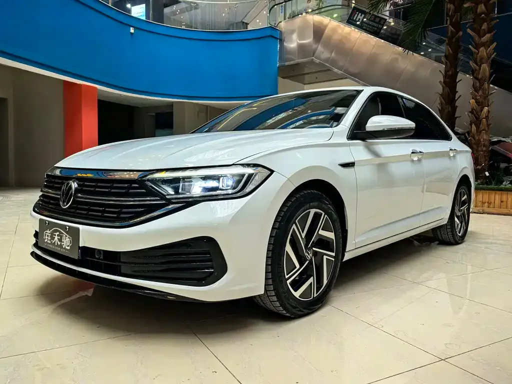 Volkswagen Sagitar 2022 из CN, фото 1
