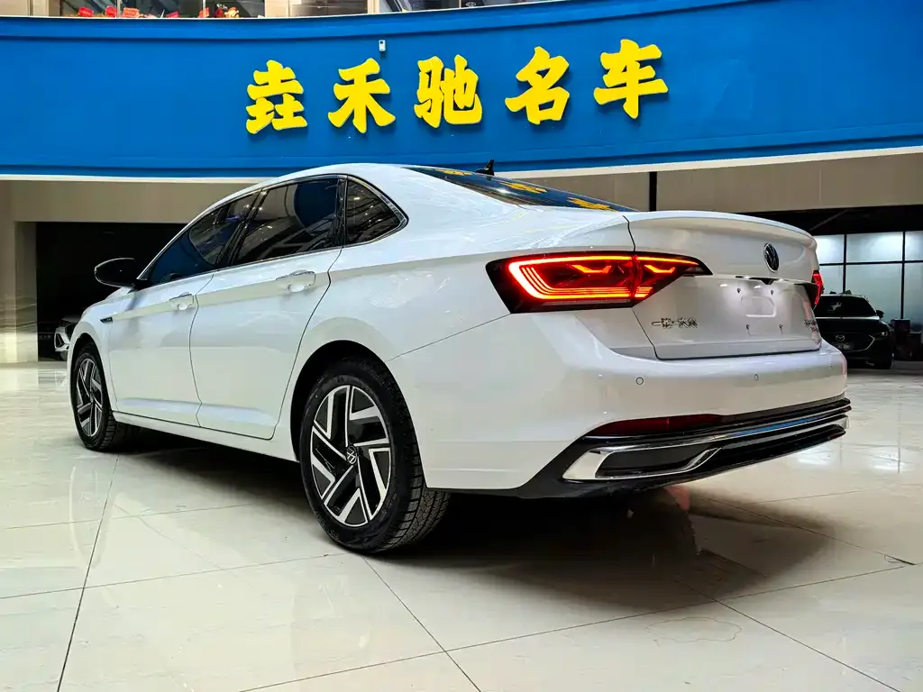Volkswagen Sagitar 2022 из CN, фото 9
