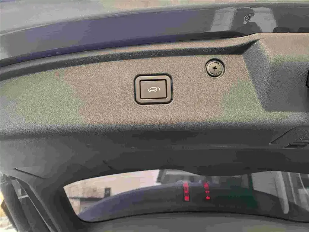 Changan CS75PLUS — фото 7