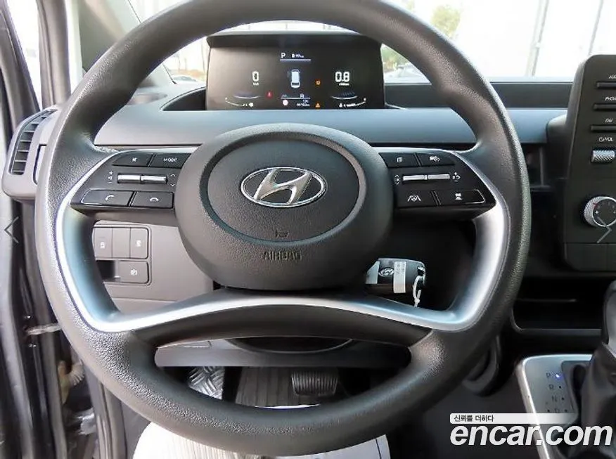 Hyundai Staria — фото 9